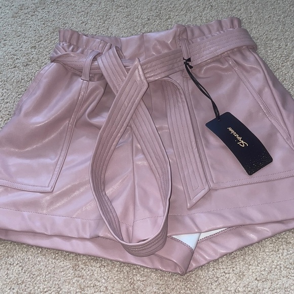 Womens New ShineStar Leather Shorts - Picture 1 of 4